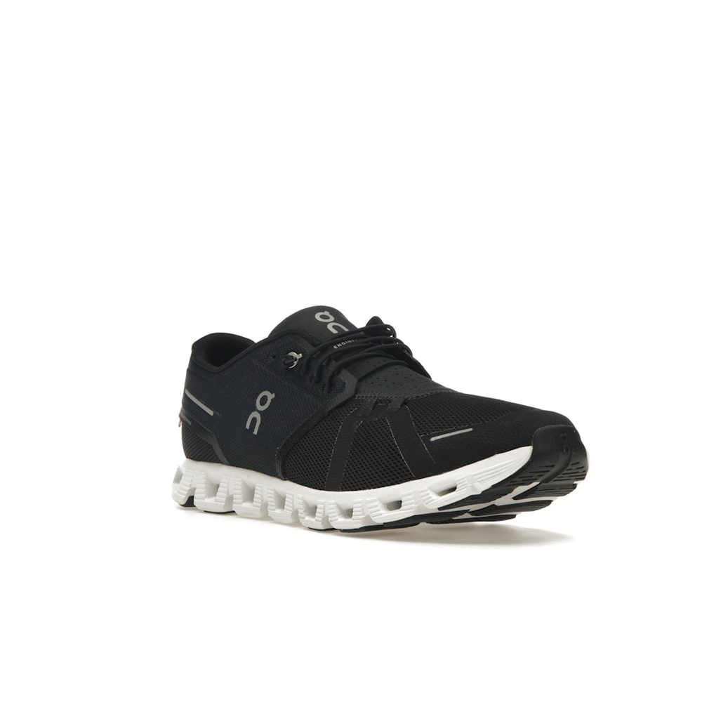 On Running Cloud 5 Black White
