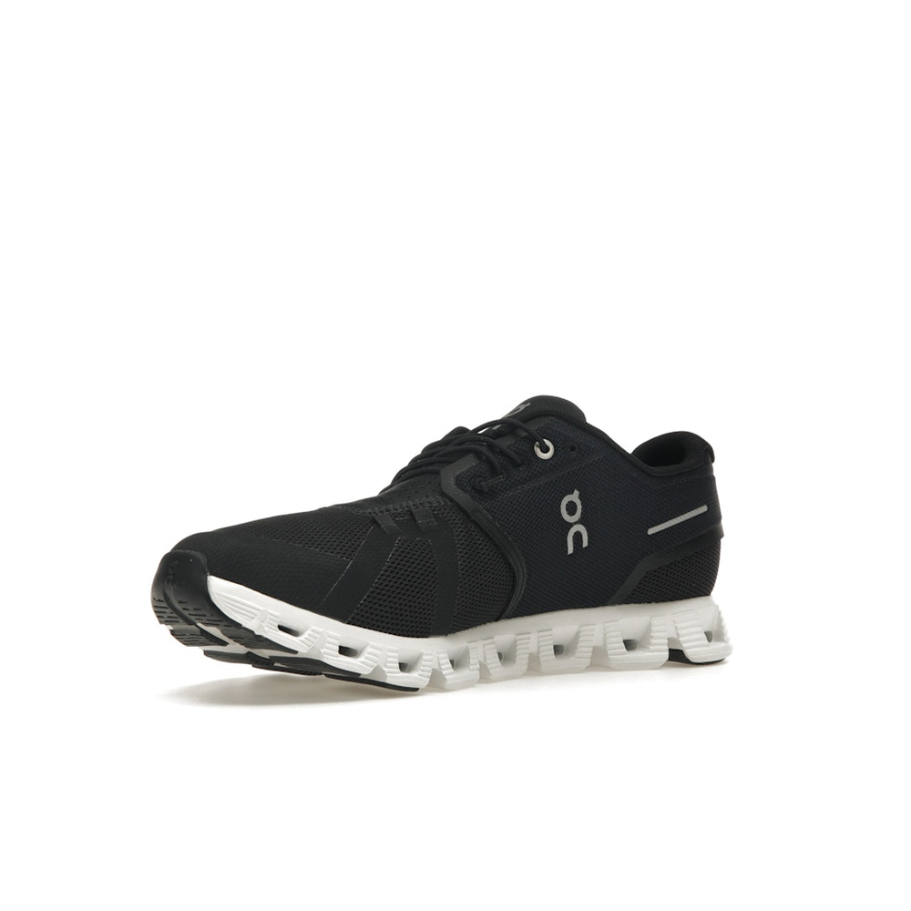 On Running Cloud 5 Black White