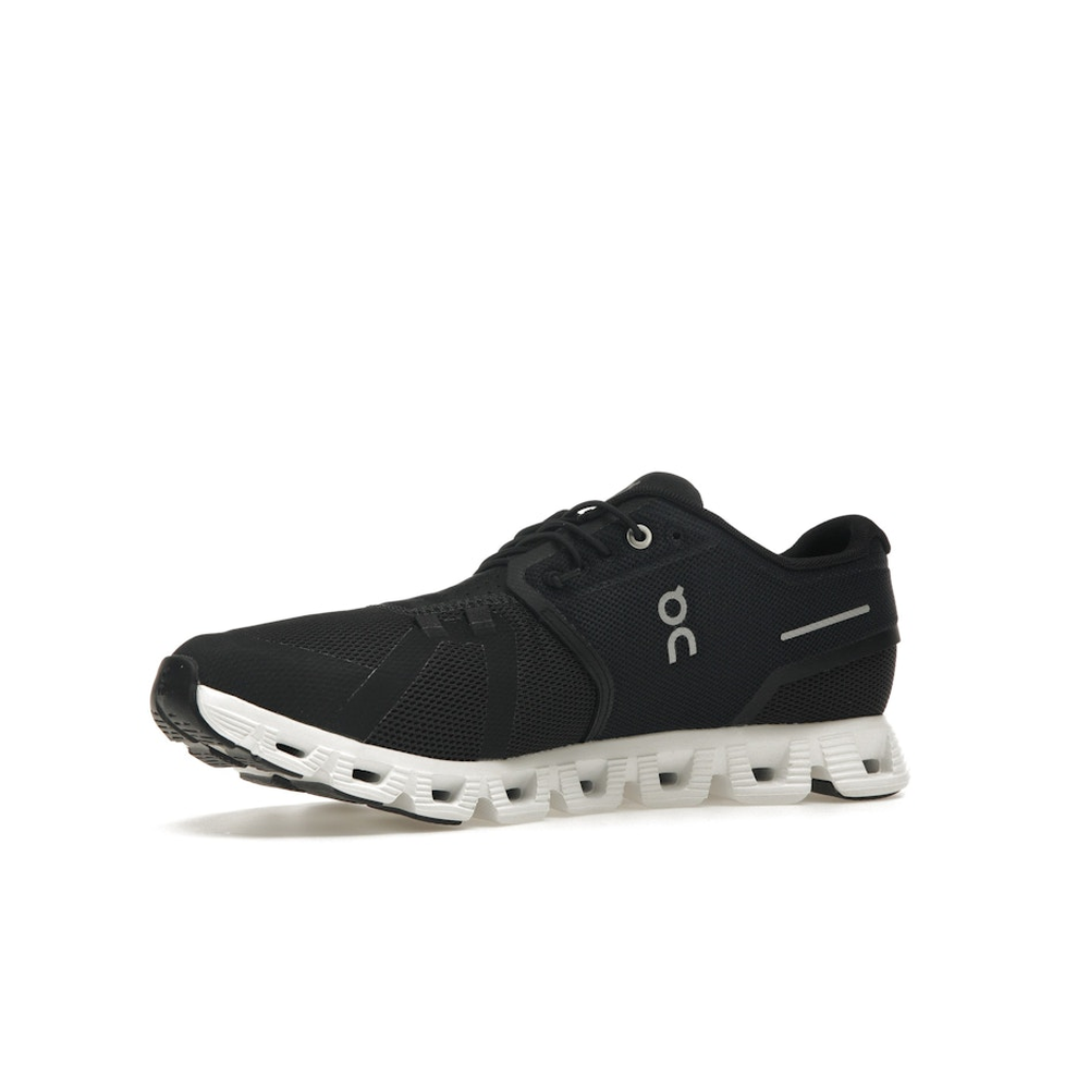 On Running Cloud 5 Black White