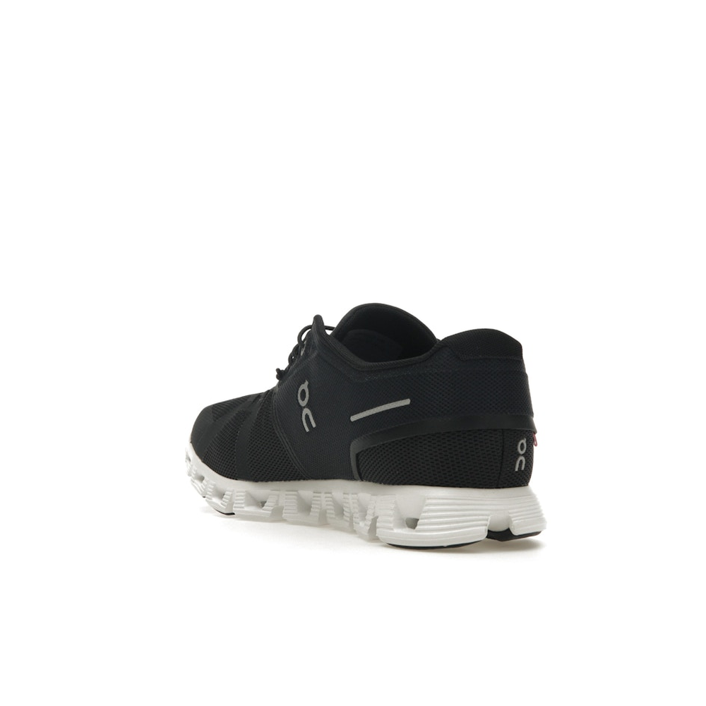 On Running Cloud 5 Black White