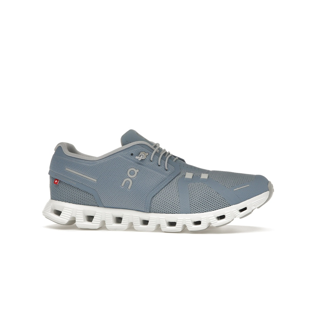 On Running Cloud 5 Chambray White
