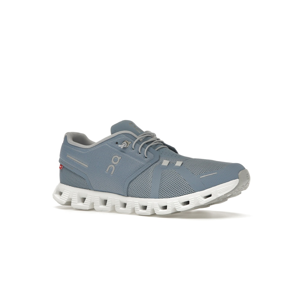 On Running Cloud 5 Chambray White