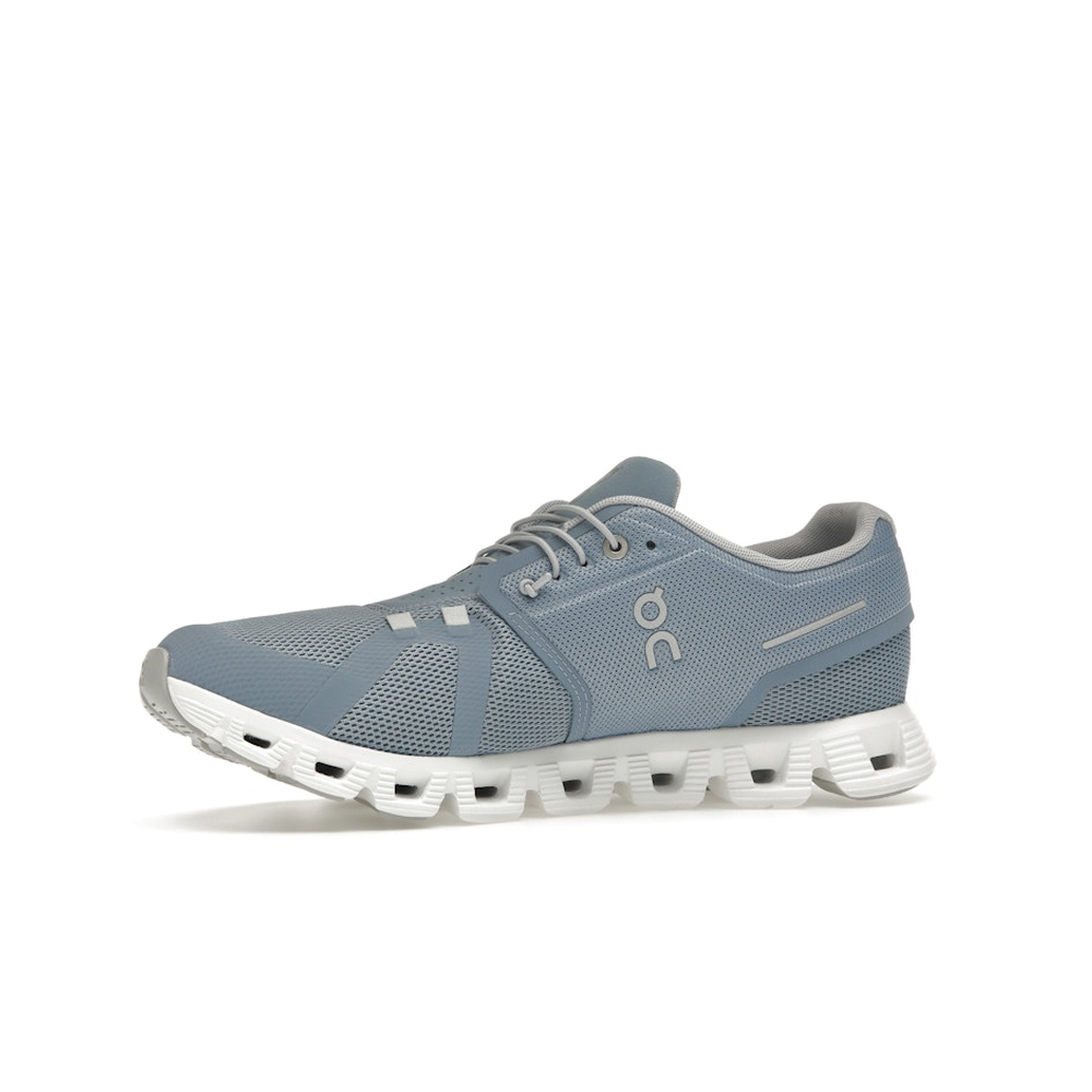 On Running Cloud 5 Chambray White