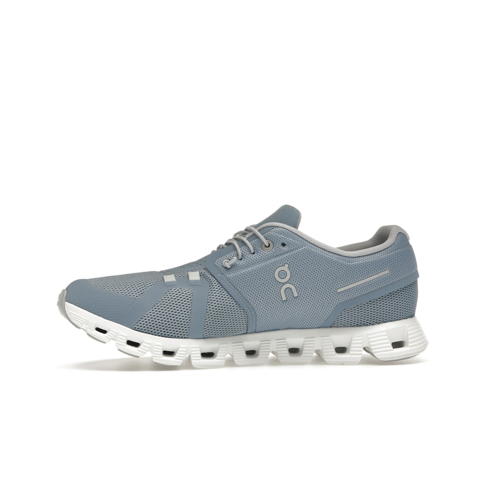 On Running Cloud 5 Chambray White