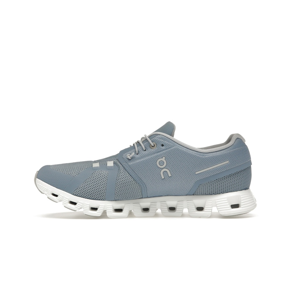 On Running Cloud 5 Chambray White