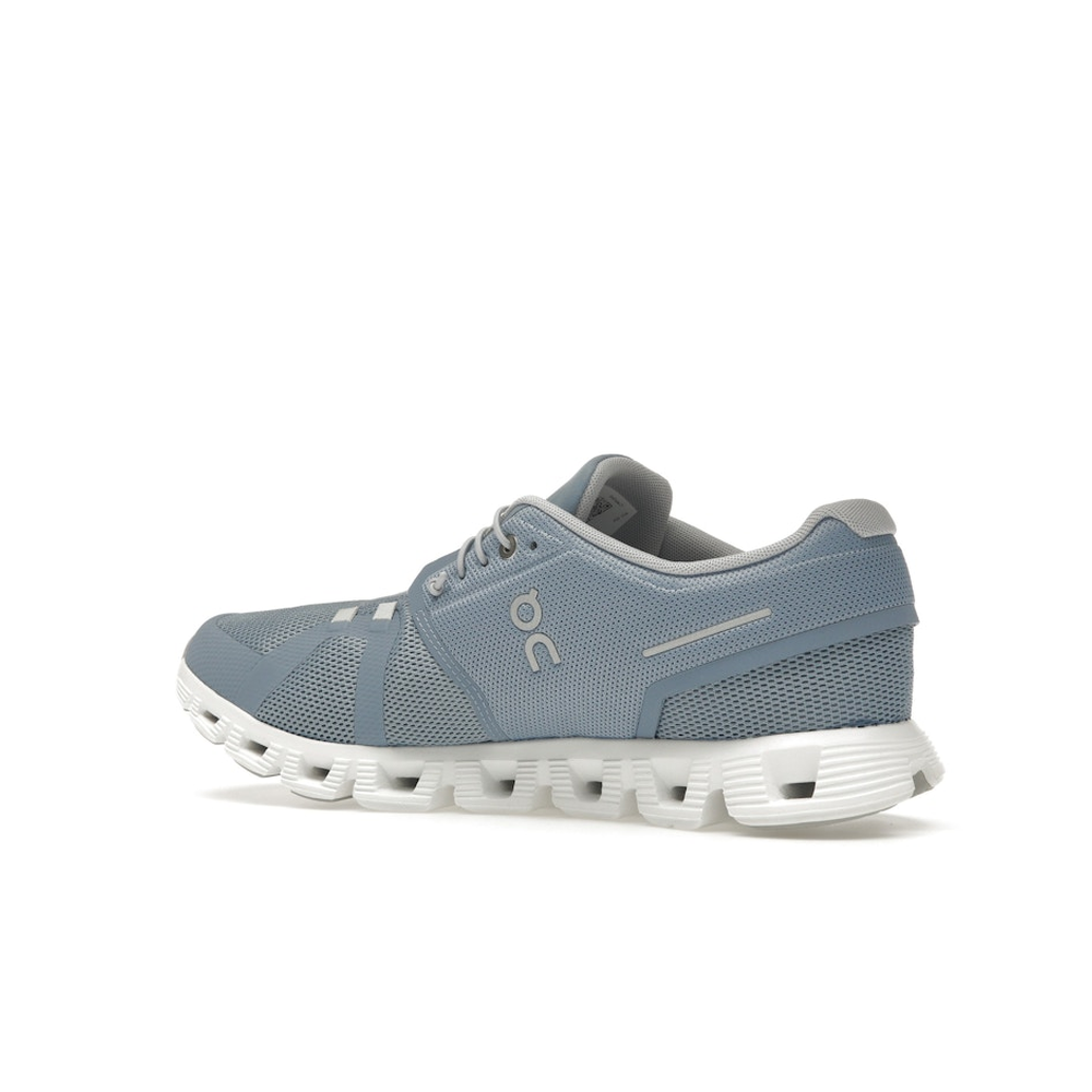 On Running Cloud 5 Chambray White