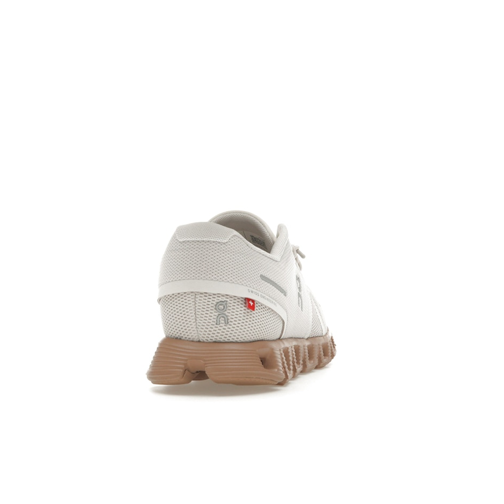 On Running Cloud 5 Sand Rosebrown (W)
