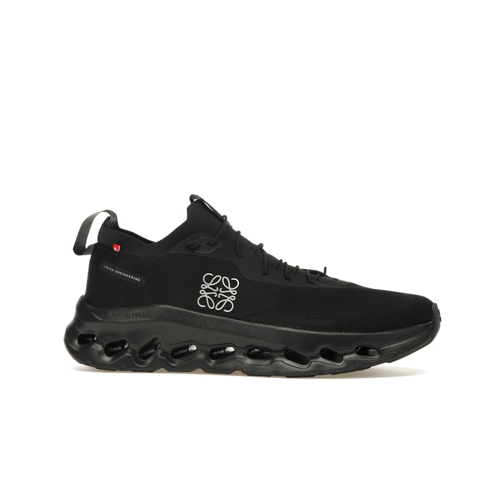 On Running Cloudtilt Loewe All Black