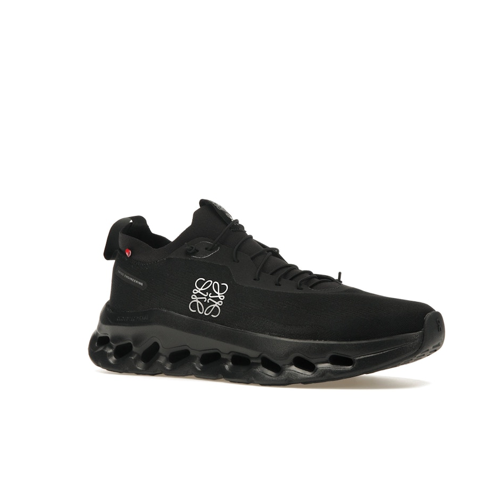 On Running Cloudtilt Loewe All Black