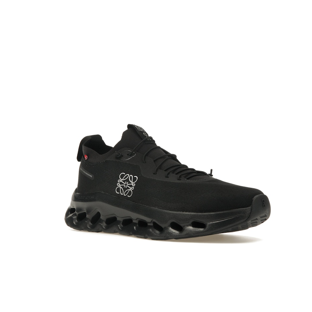 On Running Cloudtilt Loewe All Black