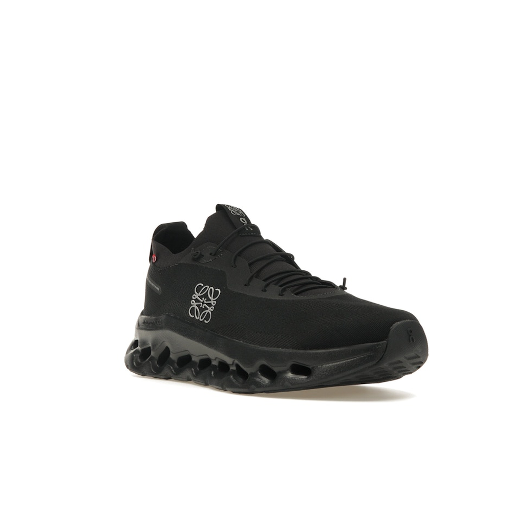 On Running Cloudtilt Loewe All Black