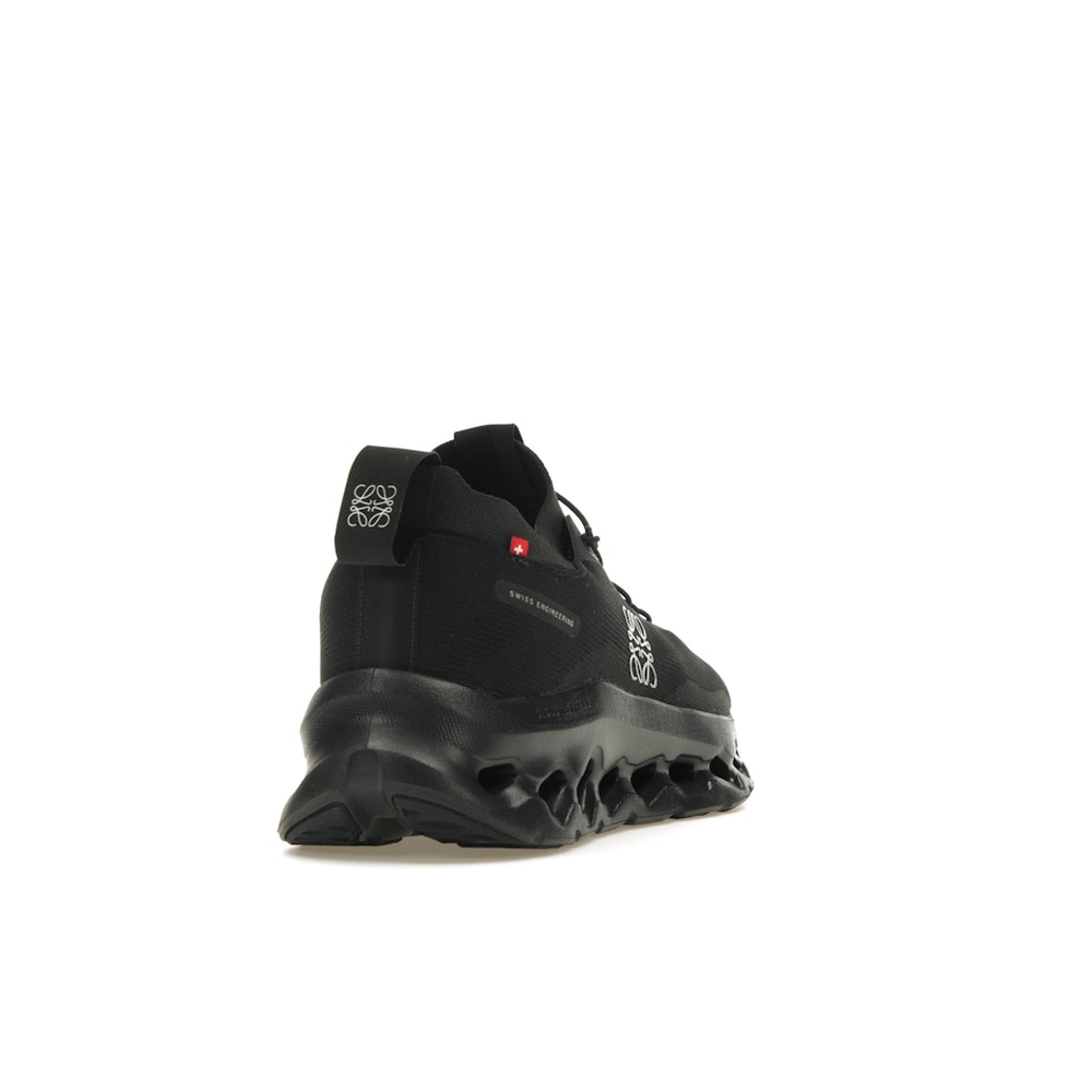 On Running Cloudtilt Loewe All Black
