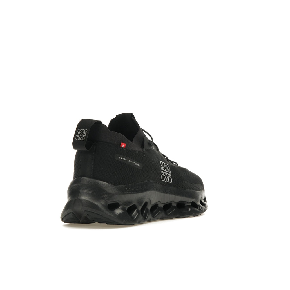 On Running Cloudtilt Loewe All Black