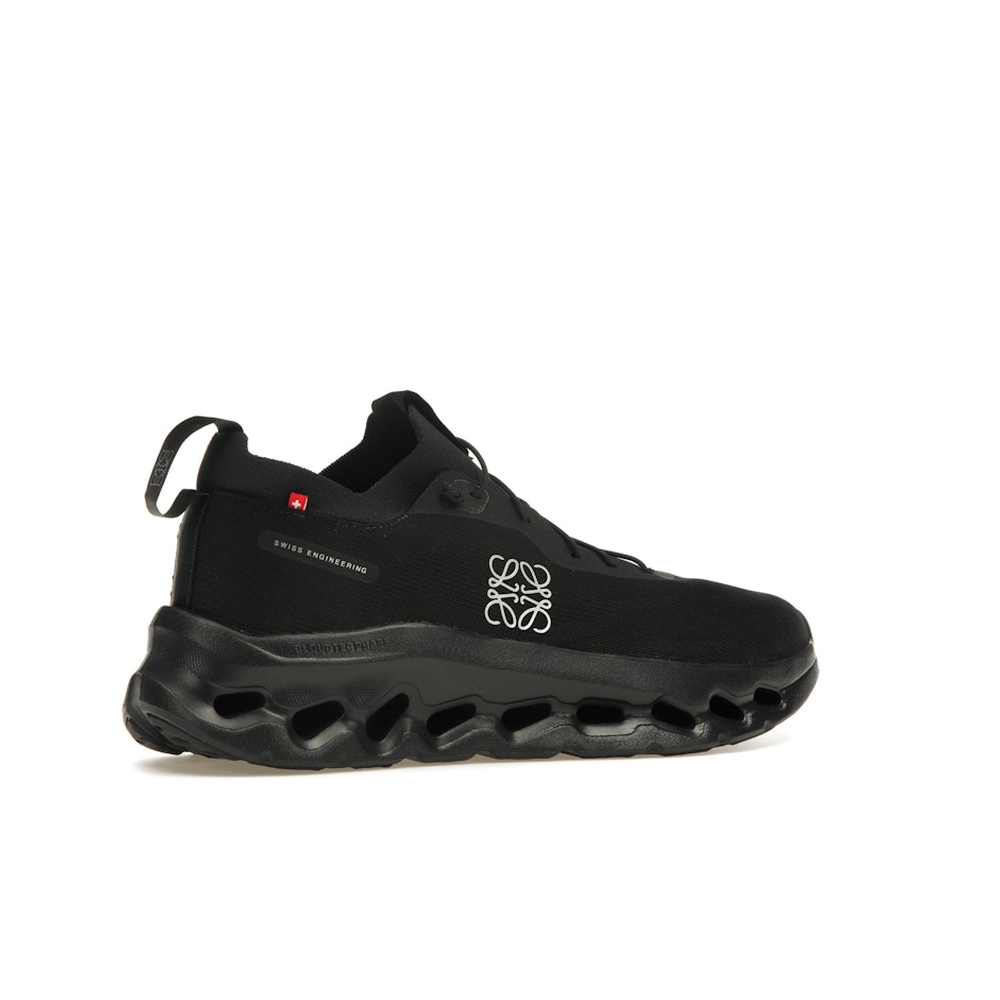 On Running Cloudtilt Loewe All Black