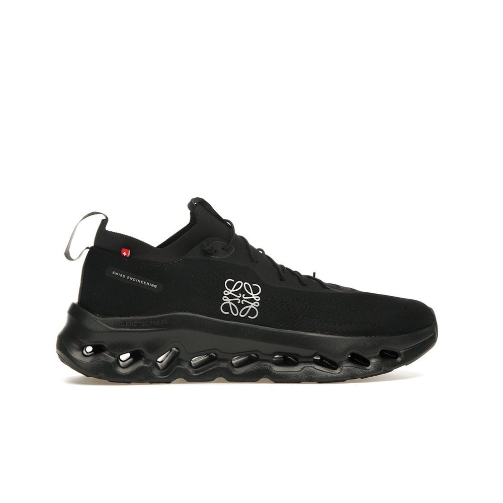 On Running Cloudtilt Loewe All Black