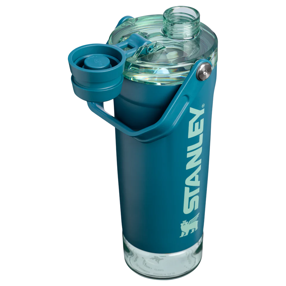 Stanley Vitalize Shaker Bottle 20 OZ - Coastal Teal
