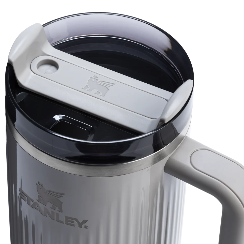 Stanley Quencher Fluted Tumbler 40 OZ - Ash Gloss