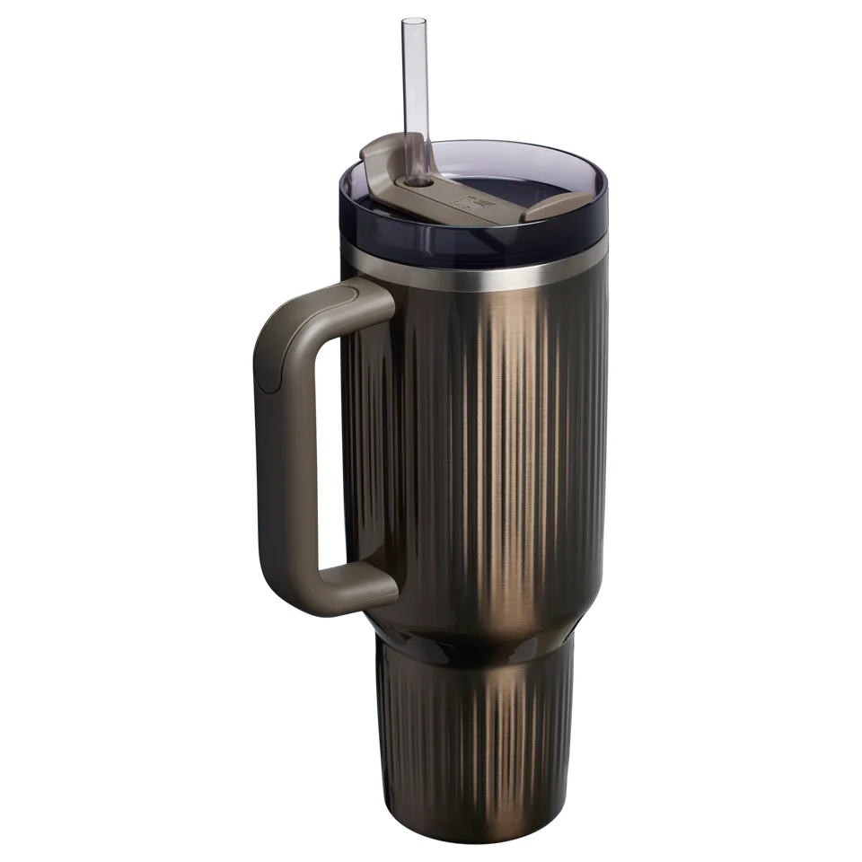 Stanley Quencher Fluted Tumbler 40 OZ - Gunmetal Shine