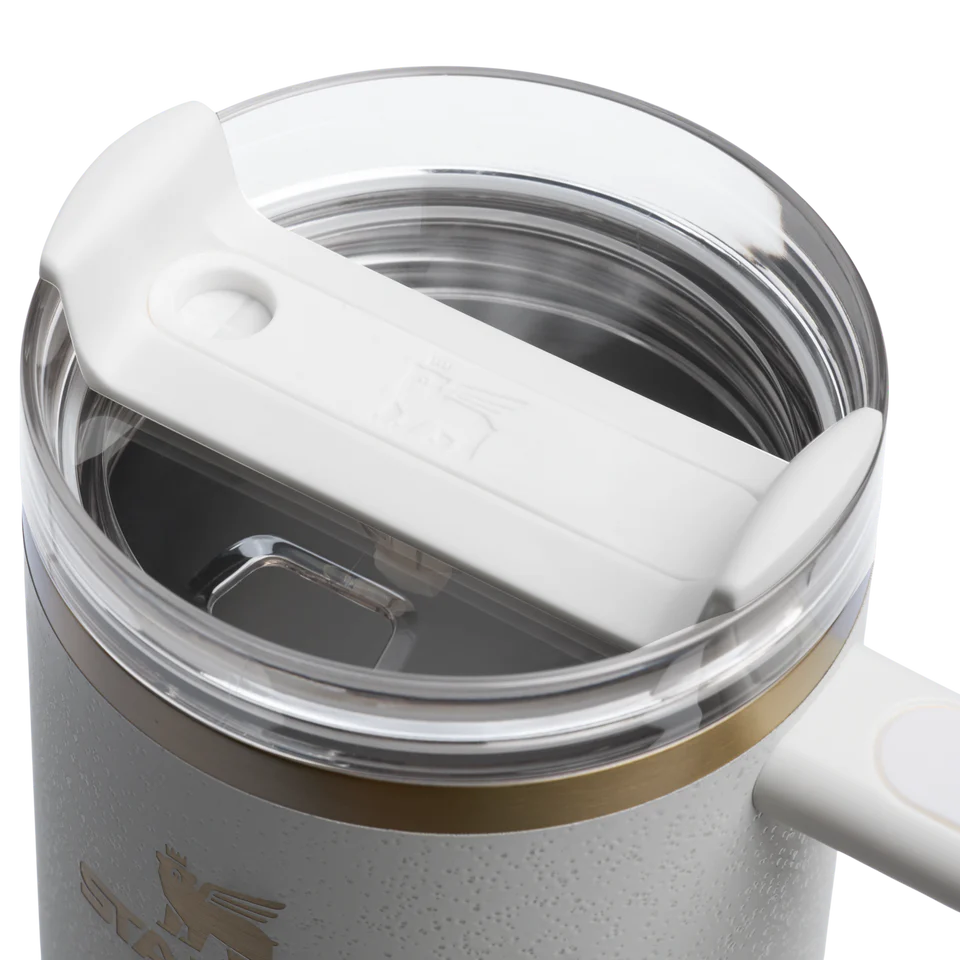 Stanley Quencher H2.0 Flowstate Tumbler 40 OZ - Cream Moon