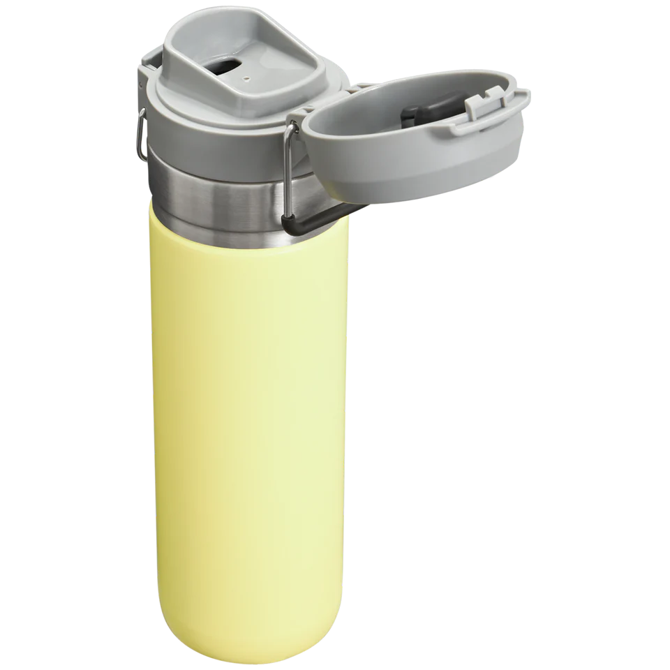 Stanley Quick Flip Go Bottle 24 OZ - Pomelo