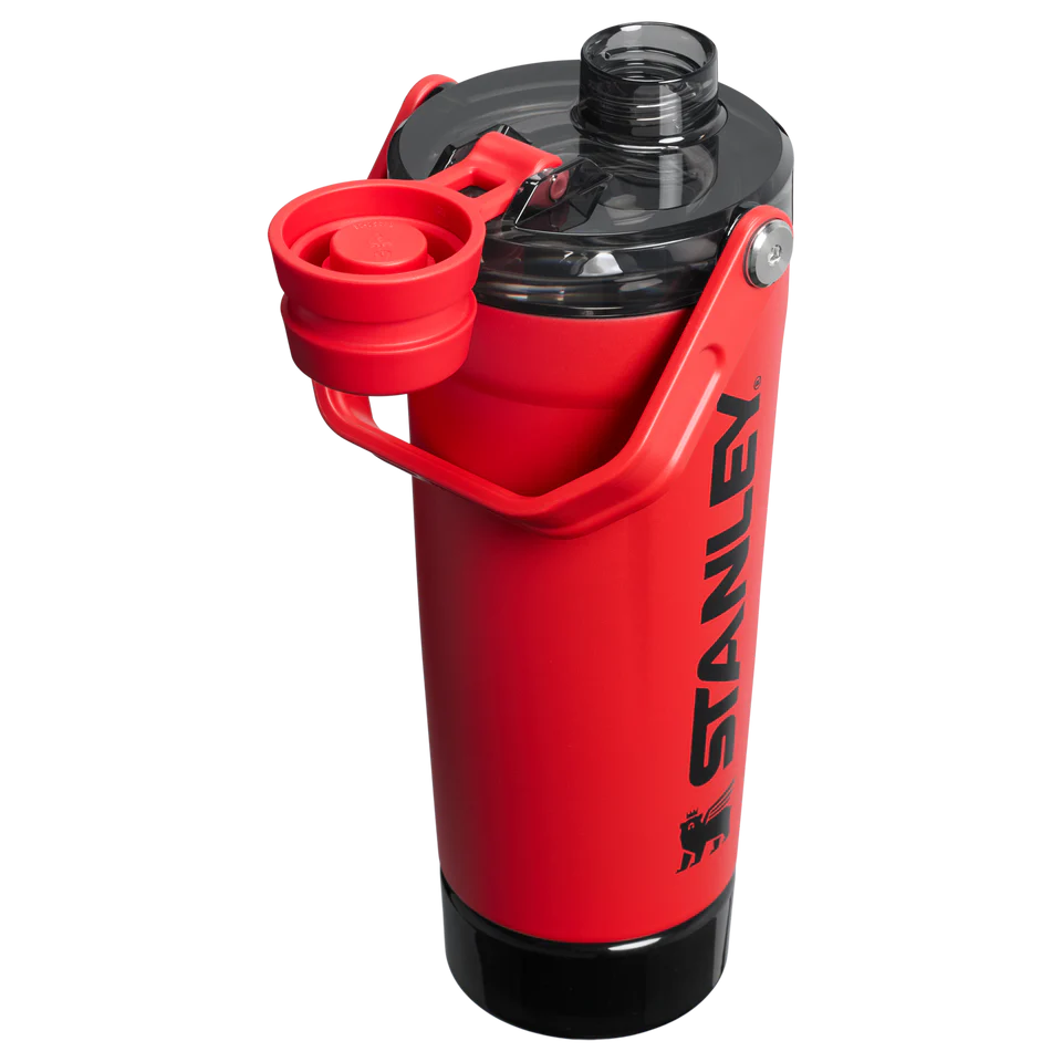 Stanley Vitalize Shaker Bottle 20 OZ - Chili Black
