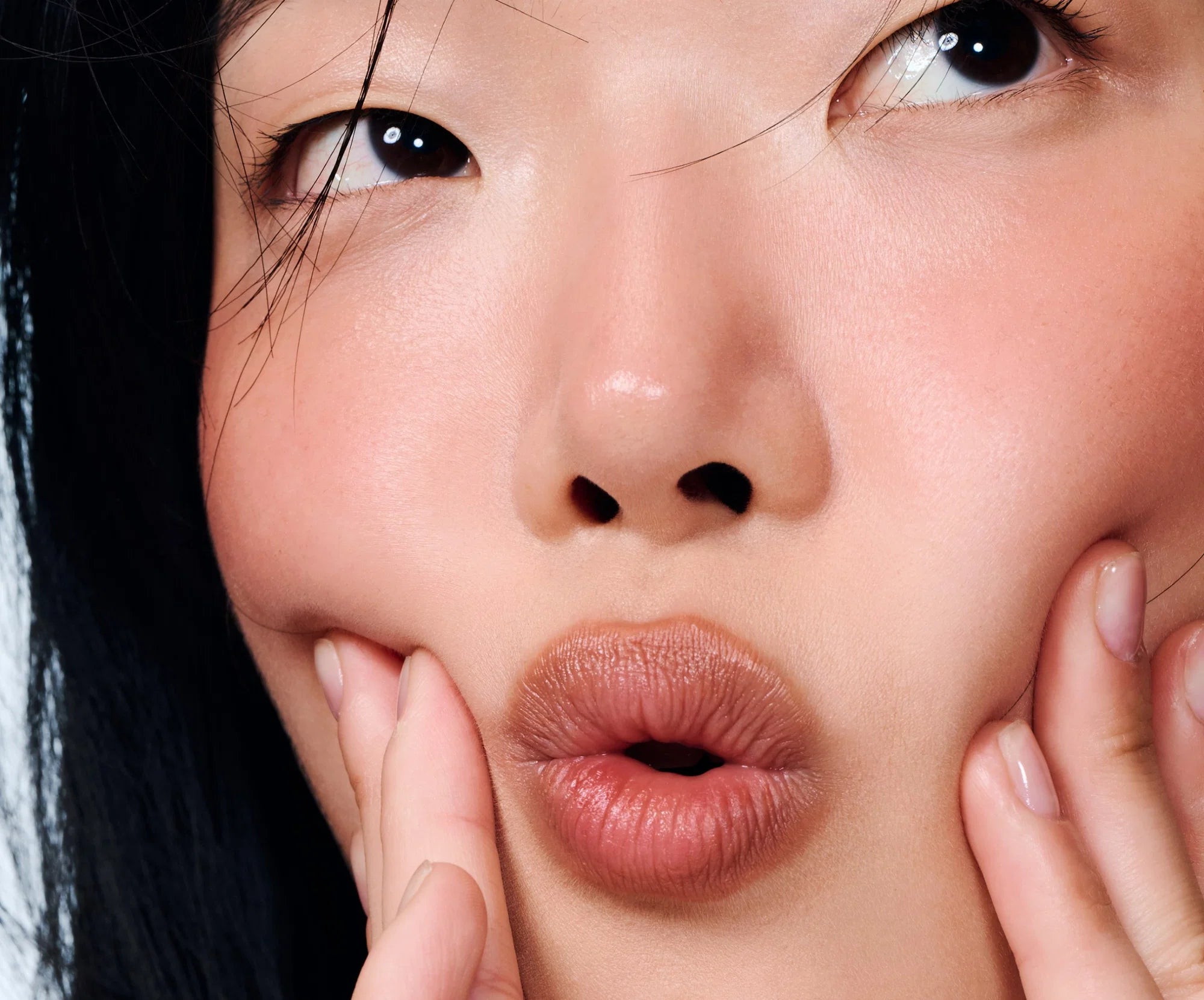 Rhode Soft Peachy Beige Peptide Lip Shape - Bend