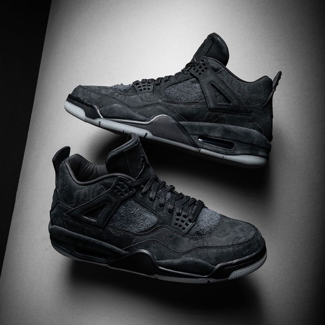 nike air jordan 4 kaws black