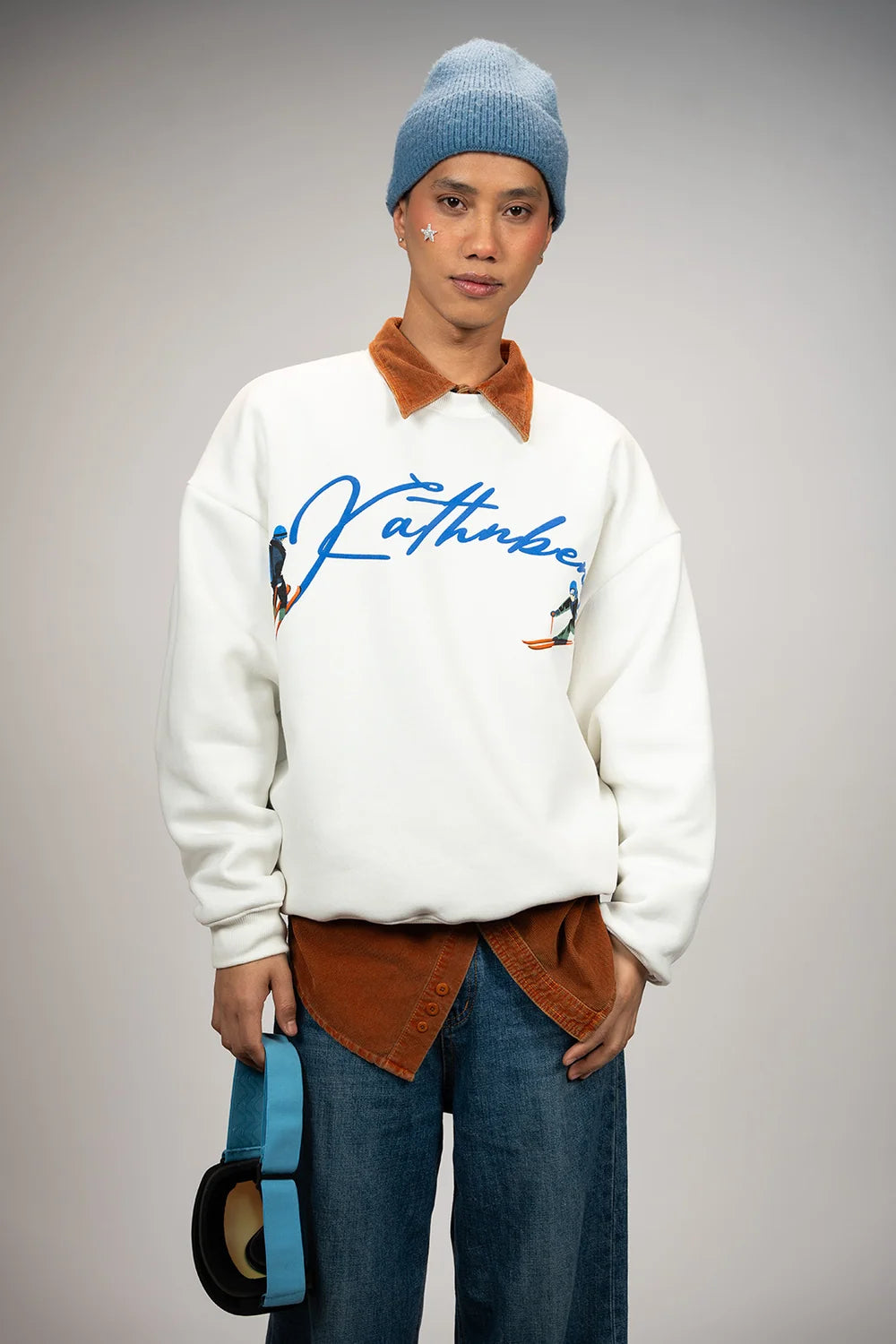 Kathnbenz Oversized Off White Sweatshirt -  Winter Glide
