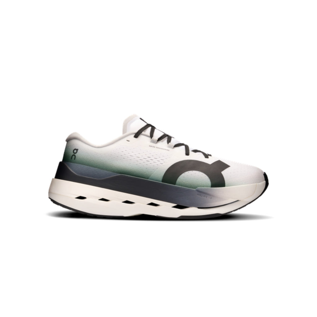 ON Running Cloudboom Max White Black