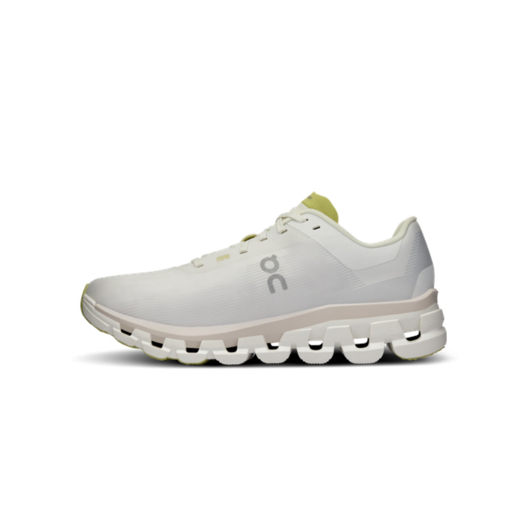 ON Running Cloudflow 4 White Sand