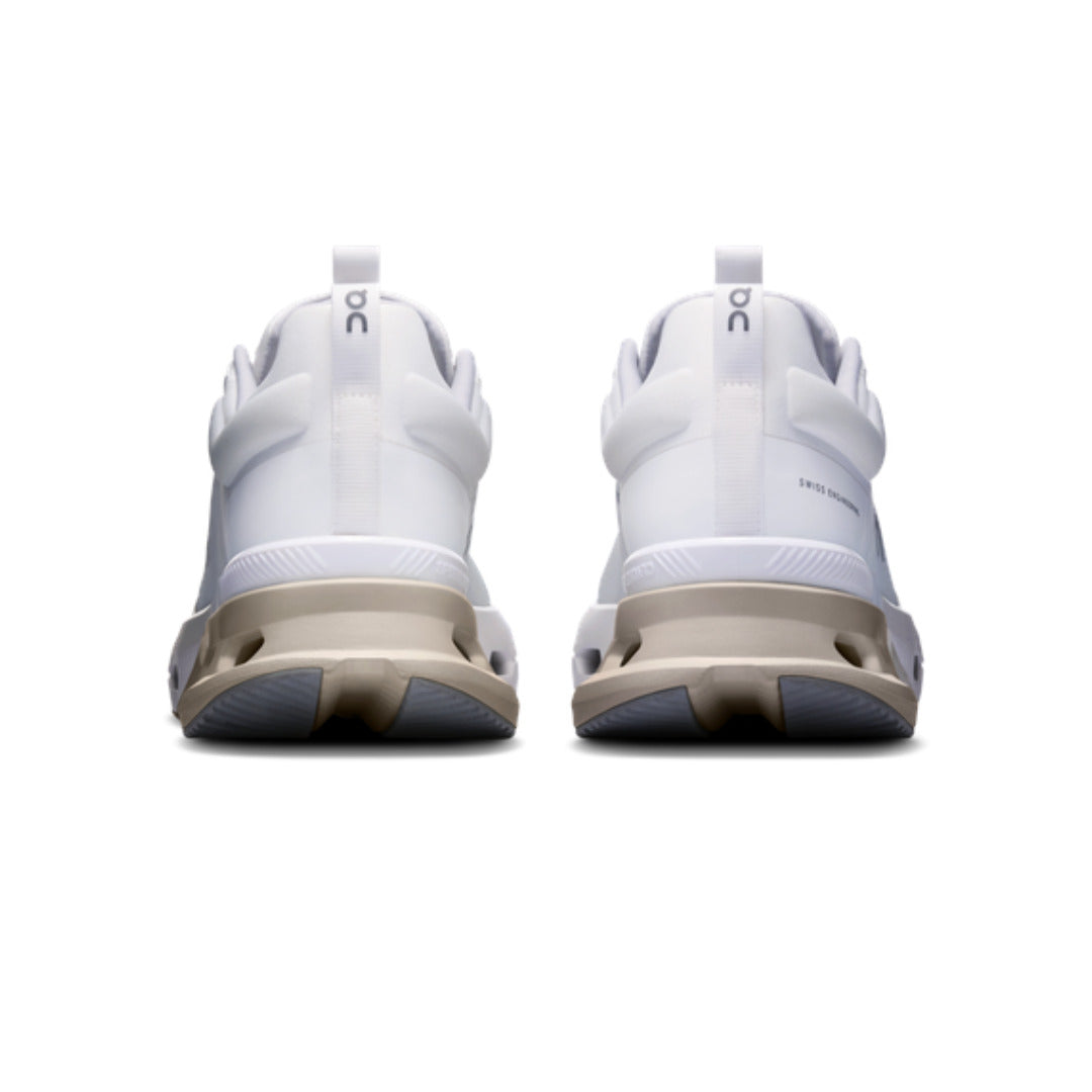 ON Running Cloudnova X White Glacier