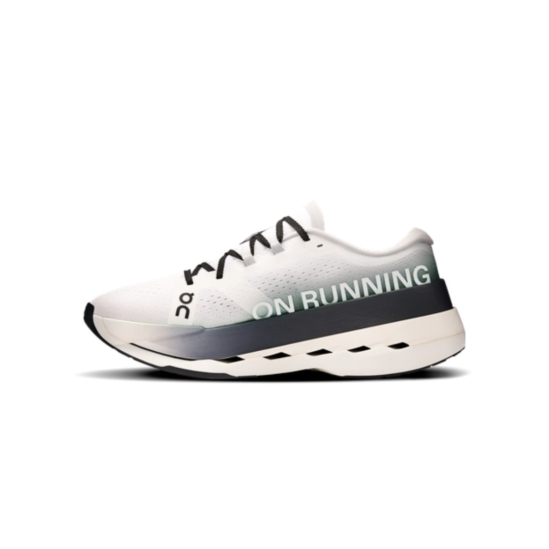 ON Running Cloudboom Max White Black