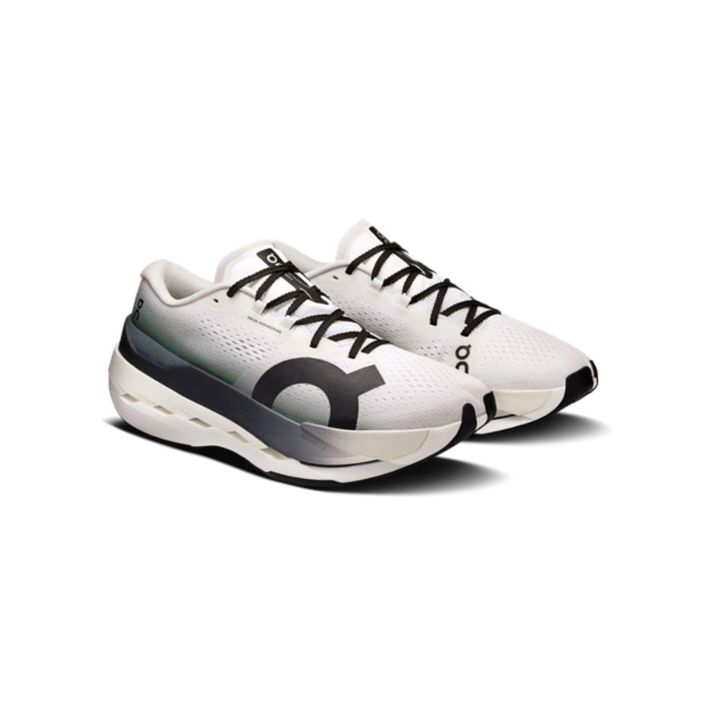 ON Running Cloudboom Max White Black