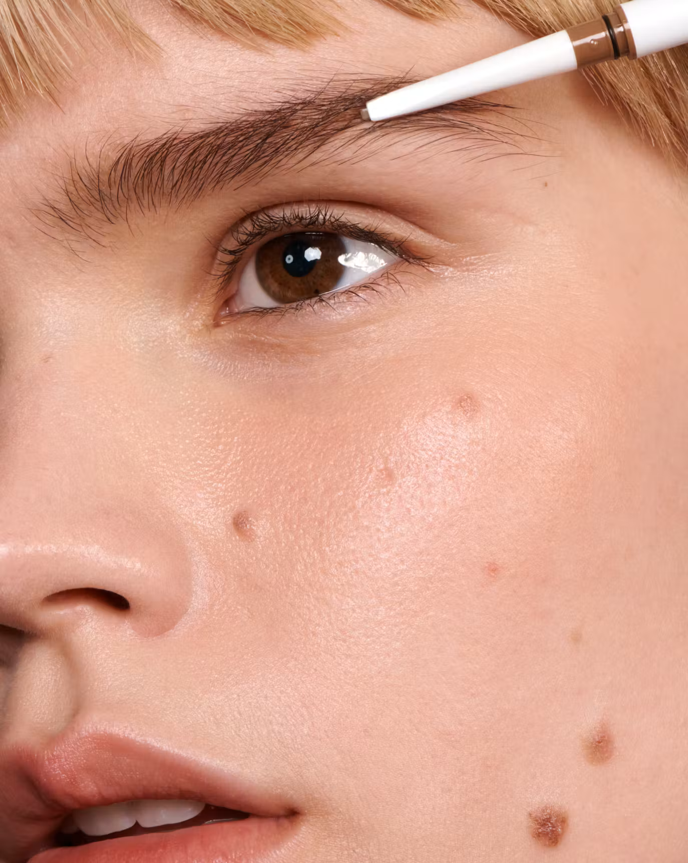 Glossier Boy Brow Arch - Warm Brown
