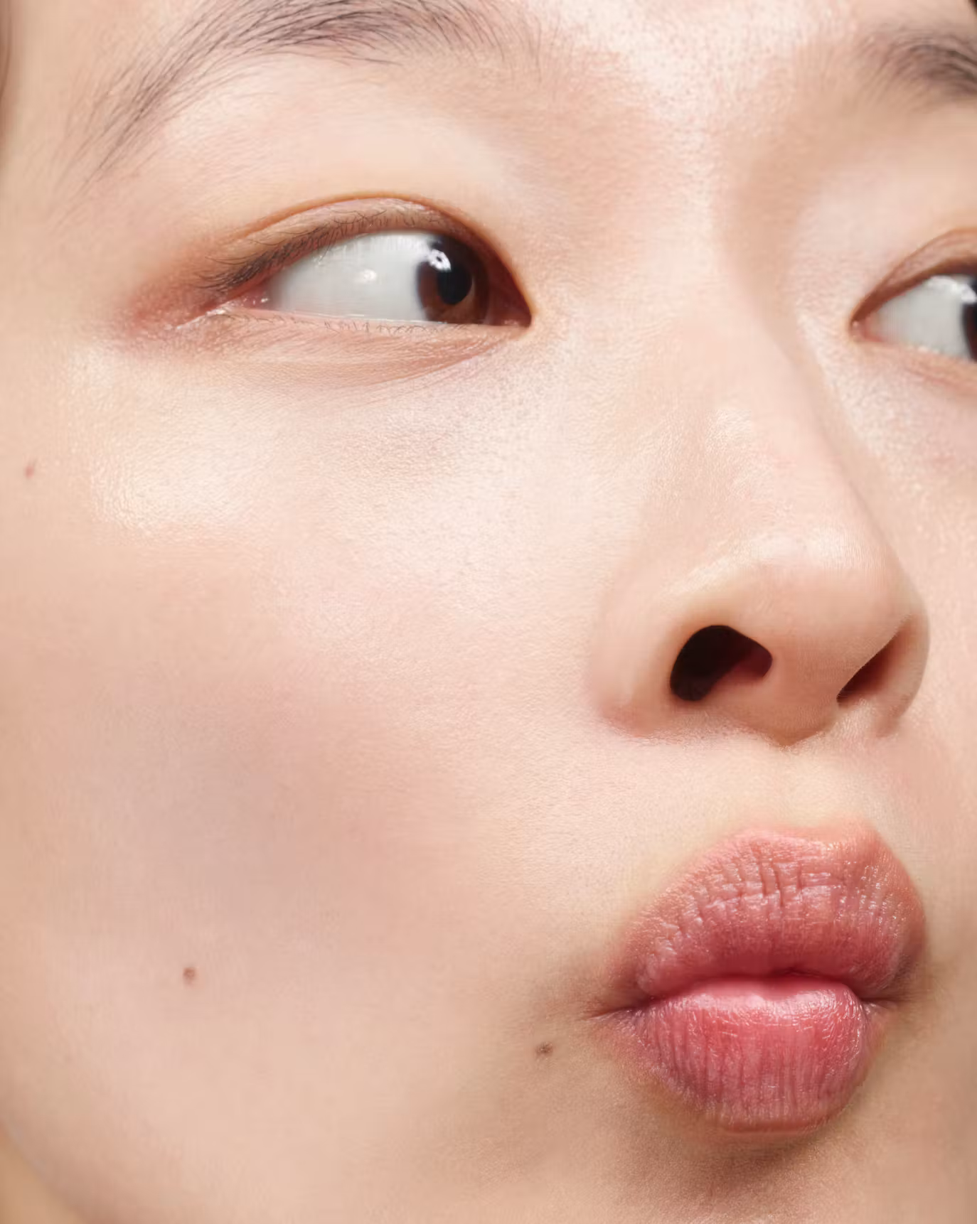 Glossier Stretch Balm Concealer - Very Light 3