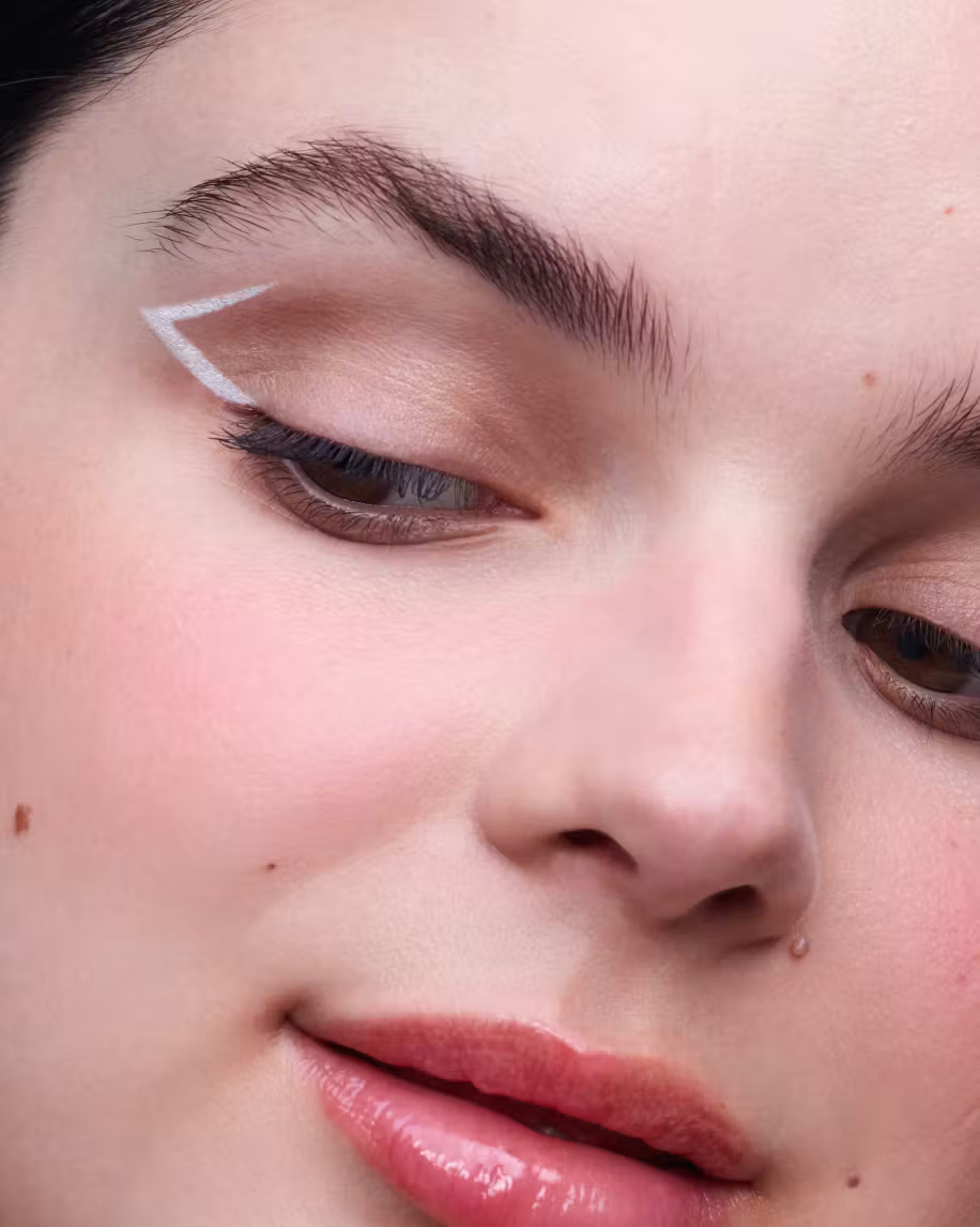 Glossier No. 1 Pencil - Canvas