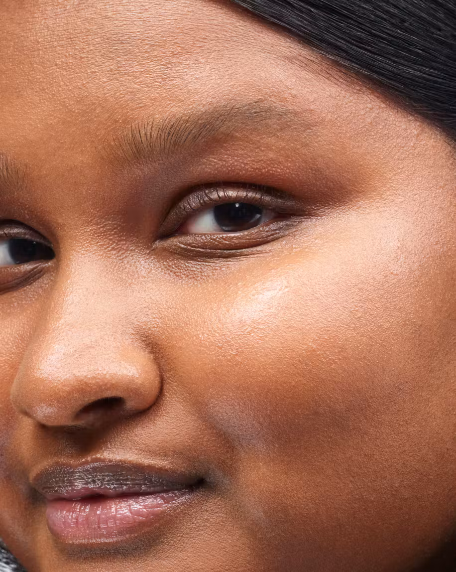 Glossier Perfecting Skin Tint - G4