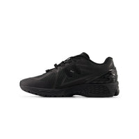 New Balance 1906R Gore-Tex Black Alkaline Green