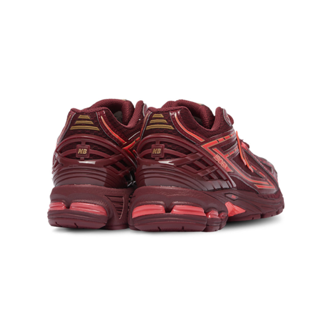 New Balance 1906R Mercury Red Crimson