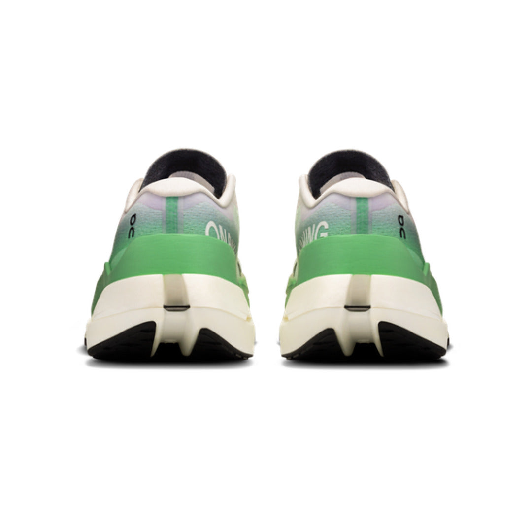 ON Running Cloudboom Max Honeydew Lilac