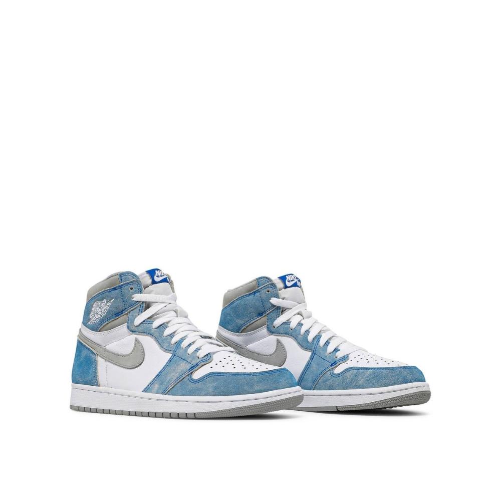 Air Jordan 1 High Hyper Royal