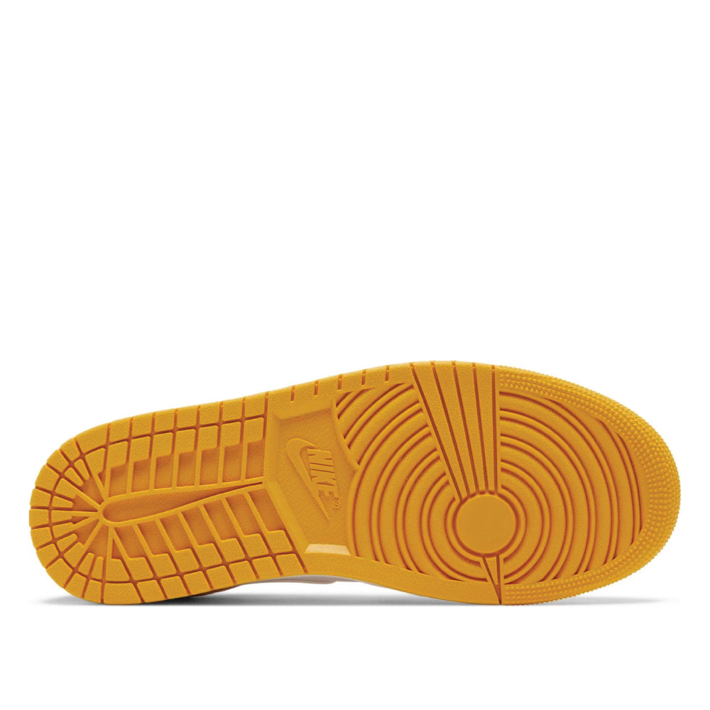 Air Jordan 1 Low 'Taxi White' â 10 Hills Studio