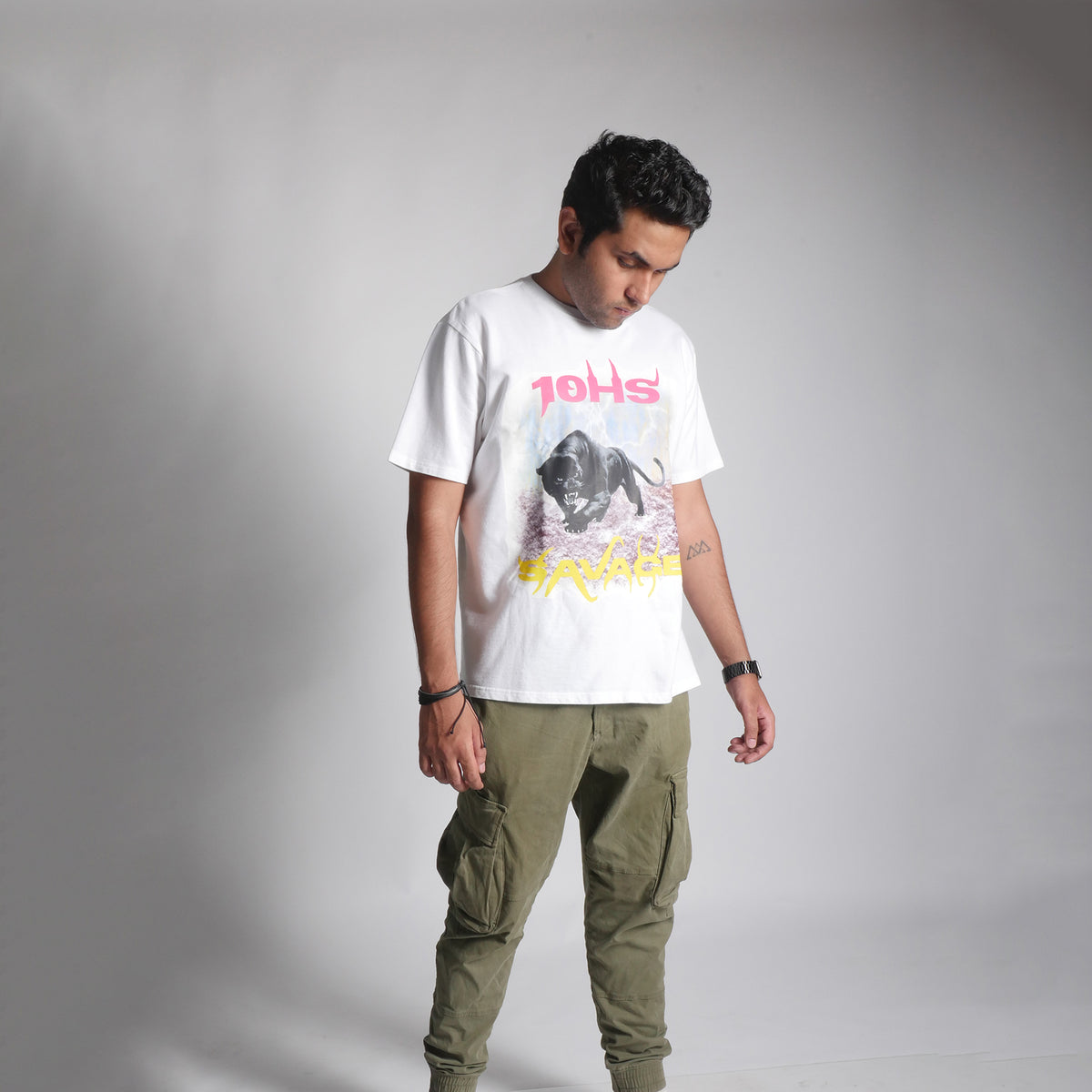 10 Hills Studio Unisex 'Savage' White Boxy T-Shirt